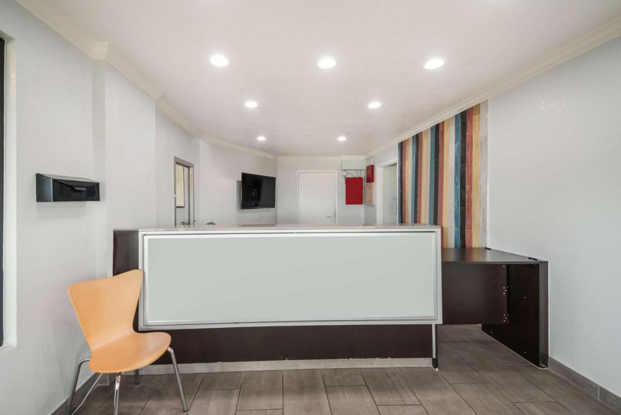 Studio 6 Laredo, Tx - North I-35 Εξωτερικό φωτογραφία